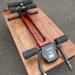 腹筋トレーニングマシン