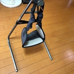 首を引っ張る道具の画像