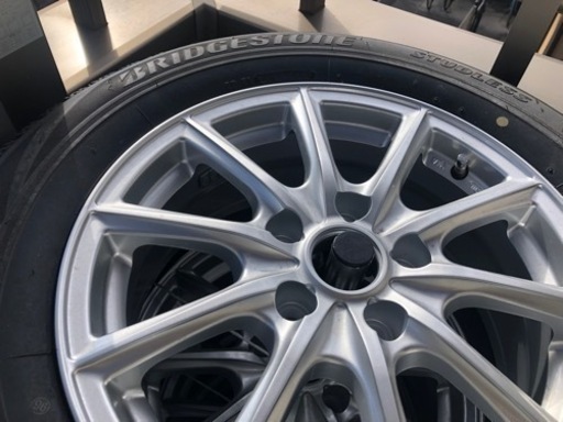 BRIDGESTONE  BLIZZAK  スタッドレスタイヤ