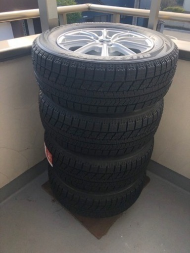 BRIDGESTONE  BLIZZAK  スタッドレスタイヤ