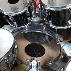 pearl ドラムセットの画像