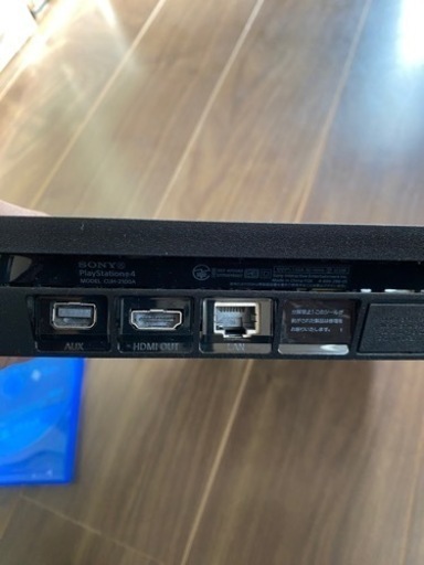 【ヤフオク出品中】動作確認済　PS4本体のみ cuh-2100a 500GB プレイステーション4 外付けSSD付き500GB SON