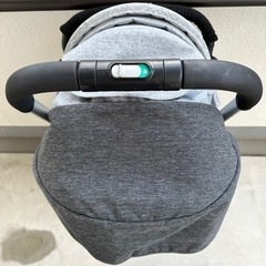 コンビ スルーラー ベビーカー の画像
