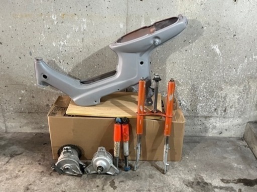 ホンダ シャリー 6v 丸目 レストア断念 約1台分 取りに来る方限定