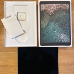 iPadPro10.5WI-FI 256G/Pencil/keyboardセットの画像