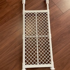 【ほぼ新品】ニトリ　つっぱり棚　幅73cm〜113cm