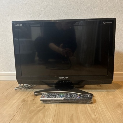 シャープ　AQUOS  20型