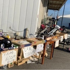 よろずや高知　年末大売り出しフリマ開催中