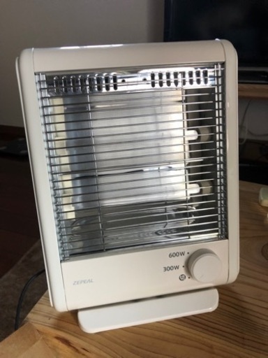 電気ストーブ ほぼ新品
