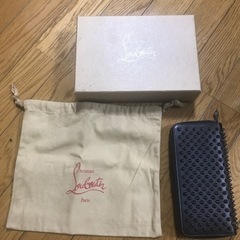 クリスチャンルブタン長財布　中古