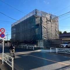 【足場施工スタッフ】令和4年に出来たばかりの若い会社です♪事業拡大の為スタッフ大募集！未経験者でも日給13000円！寮有ります！の画像