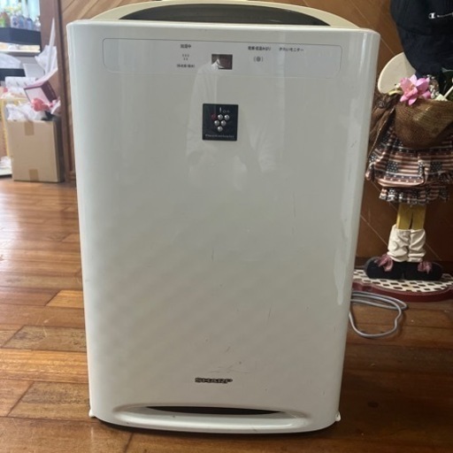 3000円→1000円　SHARP 加湿空気清浄機　KC-B50-W  2014年製