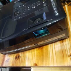 エプソンのプロジェクターです。EPSON　EH-DM3