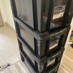 フタ付ハードコンテナ　収納ケース