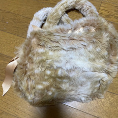 【新品】もこもこバッグの画像