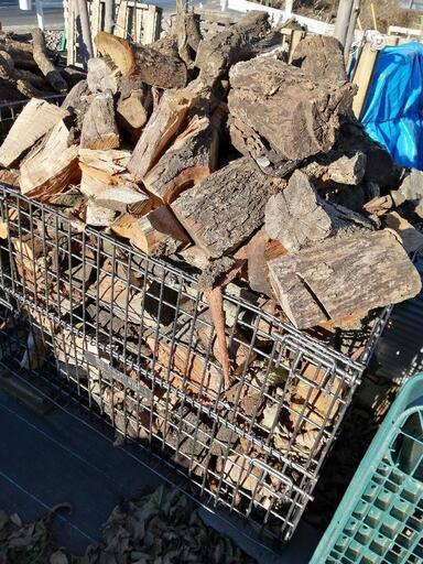 3リューベ 3m3以上 ゴロ薪 短い薪 ほぼ落葉樹