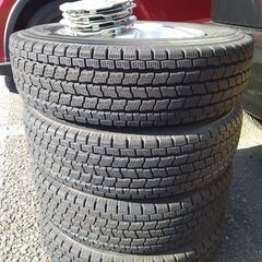 ホイール付きスタッドレスタイヤ軽四用　145/80/R12【商談中】