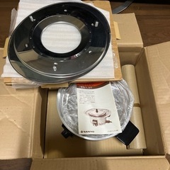 サンヨー　電気　卓上天ぷら鍋　未使用品の画像