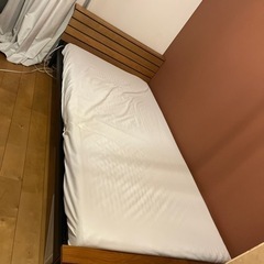 シングルベッド(マットレス付き)
