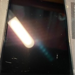 最終値下げ　iPhone SE第2世代128GB simフリー　...