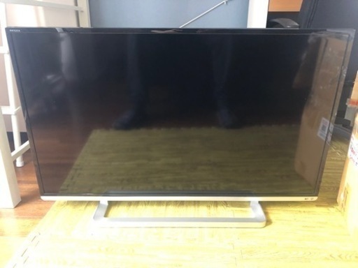 東芝　40インチ　液晶テレビ　フルhd