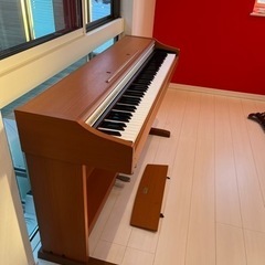 電子ピアノ　CASIO AP-33C