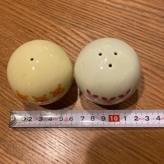 【新品・未使用品】☆調味料入れ☆くまのプーさん☆塩・胡椒☆陶器製の画像