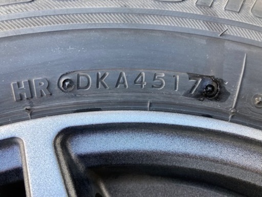 175/70R14 スタッドレス ブリザックVRX フット ポルテ