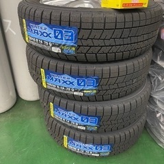 スタッドレス新品未使用