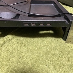 USB式モニタースタンドの画像