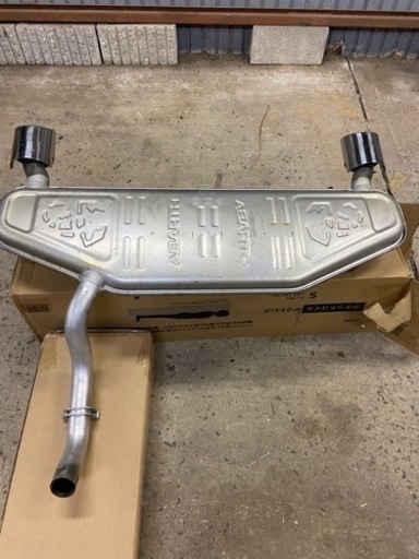 FIAT500  アバルト純正マフラー