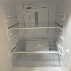 SHARP 冷蔵庫の画像