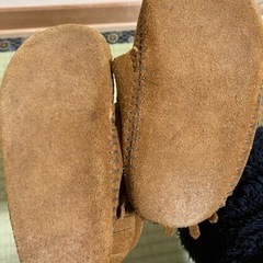 ミネトンカフリンジブーツ　14.0の画像