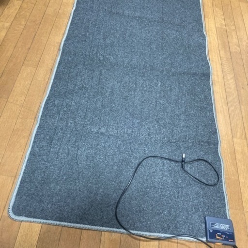 ホットカーペット1畳　カバー未使用付き