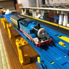 [訳あり]プラレール きかんしゃトーマス+客車