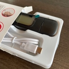 【新品未使用】アルコールチェッカー 記録式 アルコール検知器 高精度センサー アルコールチェック スマートアラーム 日本単位mg/L 非接触型 吹込式 日付・時刻付き USB充電式 飲酒チェッカー オートオフ 防塵キャップ付 アルコールテスター 小型 携帯用 飲酒運転防止 二日酔い対応  の画像