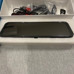 ドライブレコーダー　BSD付き　前後カメラ