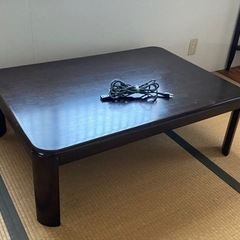 【期間限定値下げ！】家具調こたつ、105×75センチです