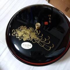 本金蒔絵　漆　入れ物
