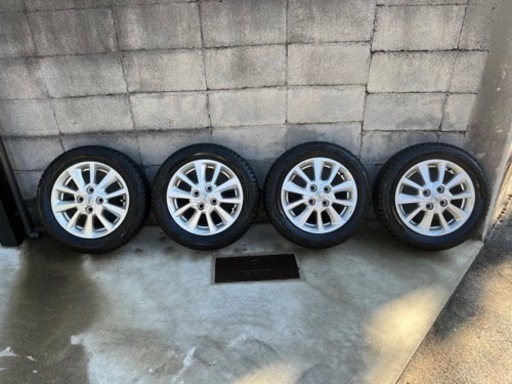 スタッドレスタイヤ　純正アルミ付き　軽自動車用　早い者勝ち〜‼️