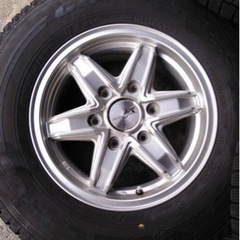 ハイエーススタッドレス　バリ山　アルミホイル付き　美品　3本