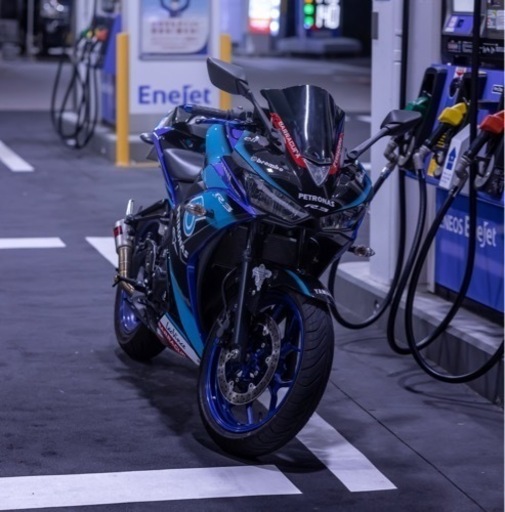 yzf-r25 車体　豪華付属品付き！　バイク　r25
