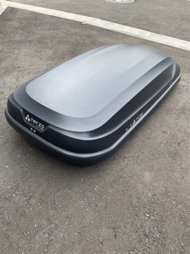 【購入者決定】ルーフボックス　Terzo 半年使用　SUP アウトドア　鍵2本