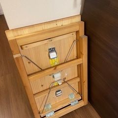 伸縮可能なテーブルw/椅子ペアの画像