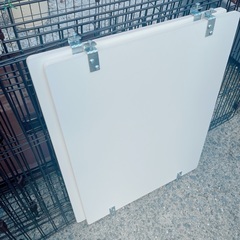 猫ちゃんゲージ　３段　定価14800円で購入後１ヶ月使用しました。取りに来られる方限定の画像