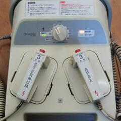 フクダ電子　FC-200/DPS-20 心細動除去装着　通電OK...