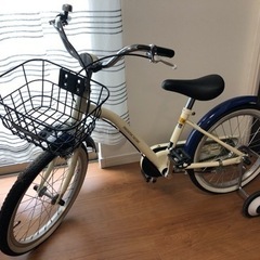 子ども用自転車(18インチ補助輪付き)ほぼ未使用
