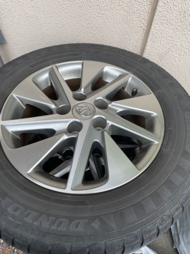 トヨタ純正ホイール　タイヤ付き