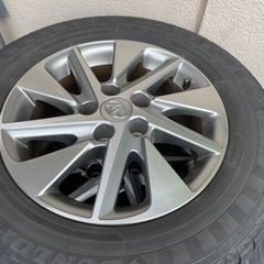 トヨタ純正ホイール　タイヤ付き