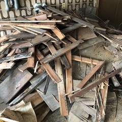 北海道函館市　建築端材　薪ストーブ用薪